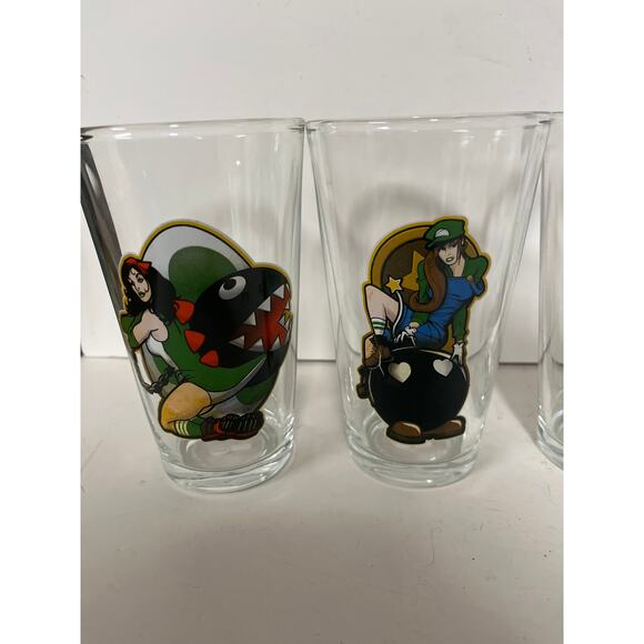 Super Mario Bros Gender Swap Glass Set - ThinkGeek - Picture 2 of 5